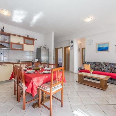 Apartments Pleadin 罗戈兹尼察 外观 照片