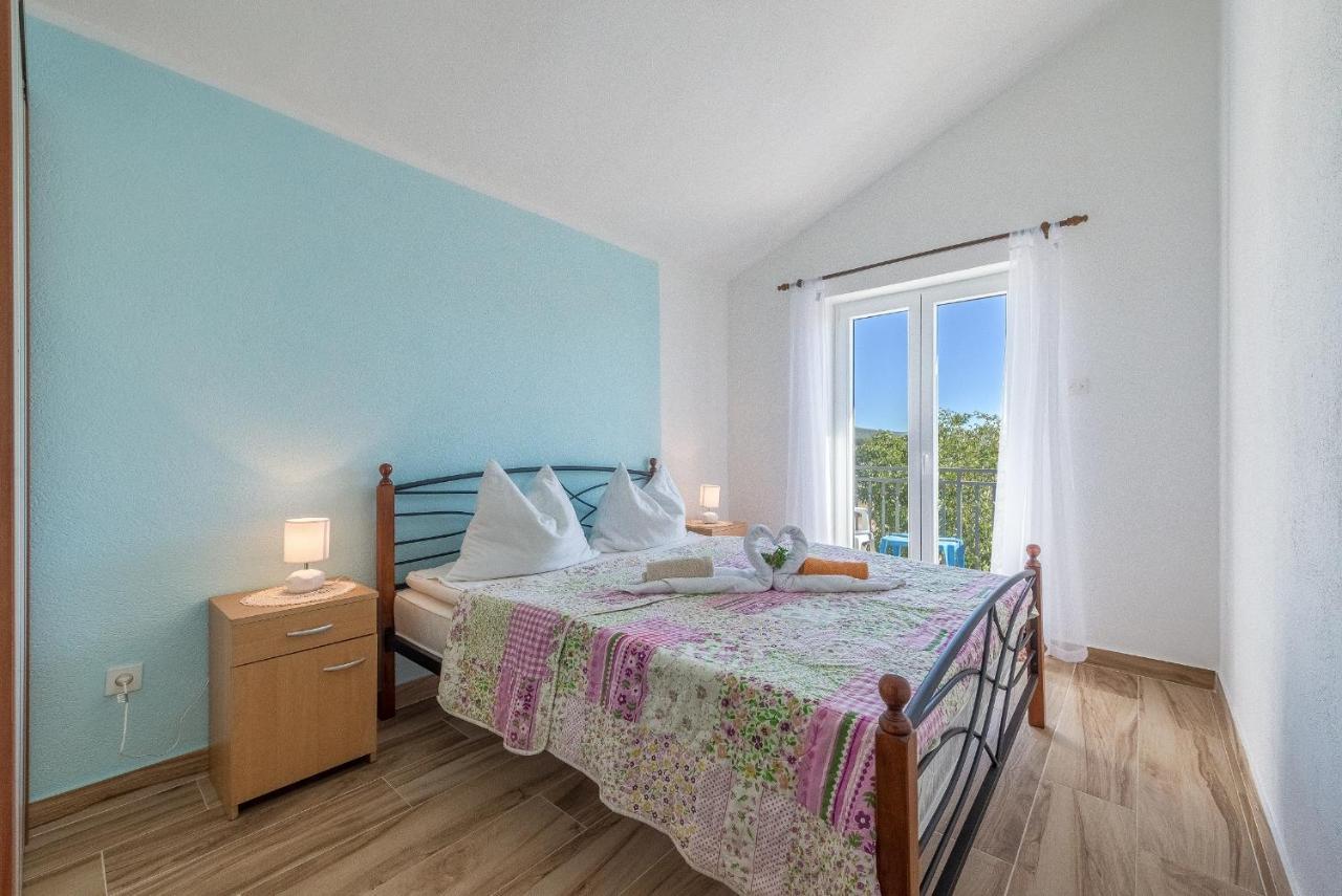 Apartments Pleadin 罗戈兹尼察 外观 照片