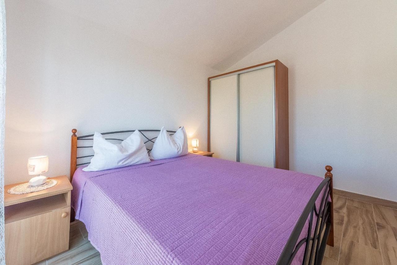 Apartments Pleadin 罗戈兹尼察 外观 照片