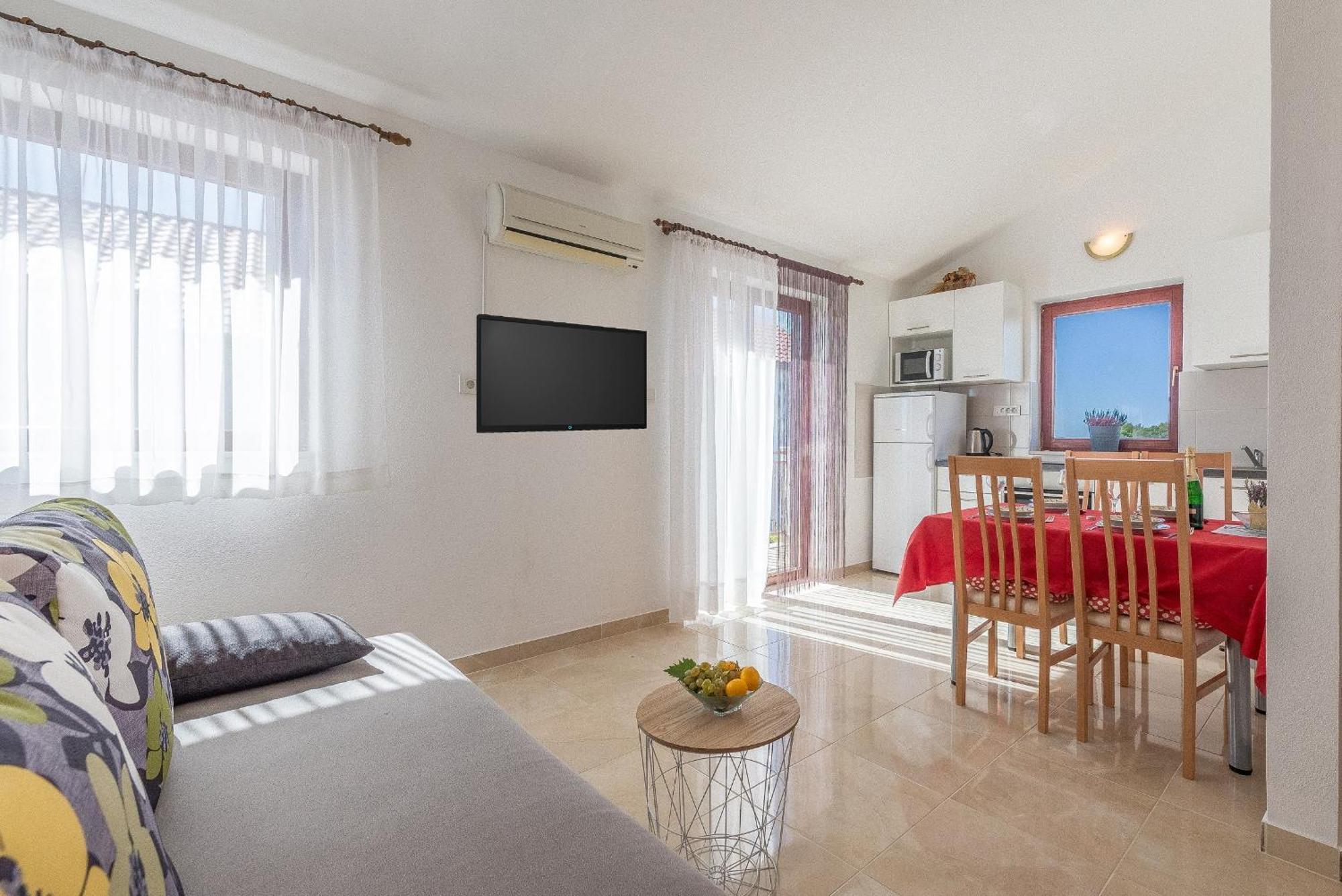 Apartments Pleadin 罗戈兹尼察 外观 照片