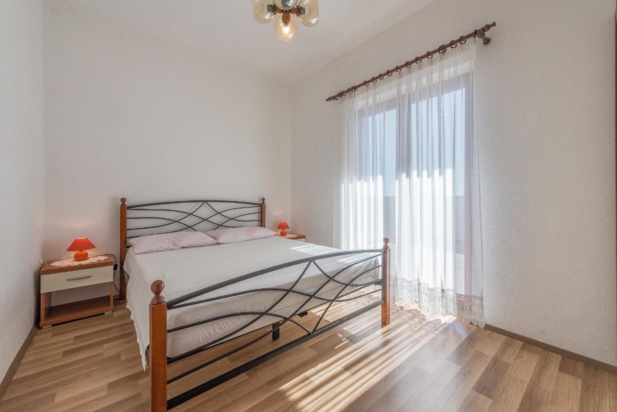 Apartments Pleadin 罗戈兹尼察 外观 照片