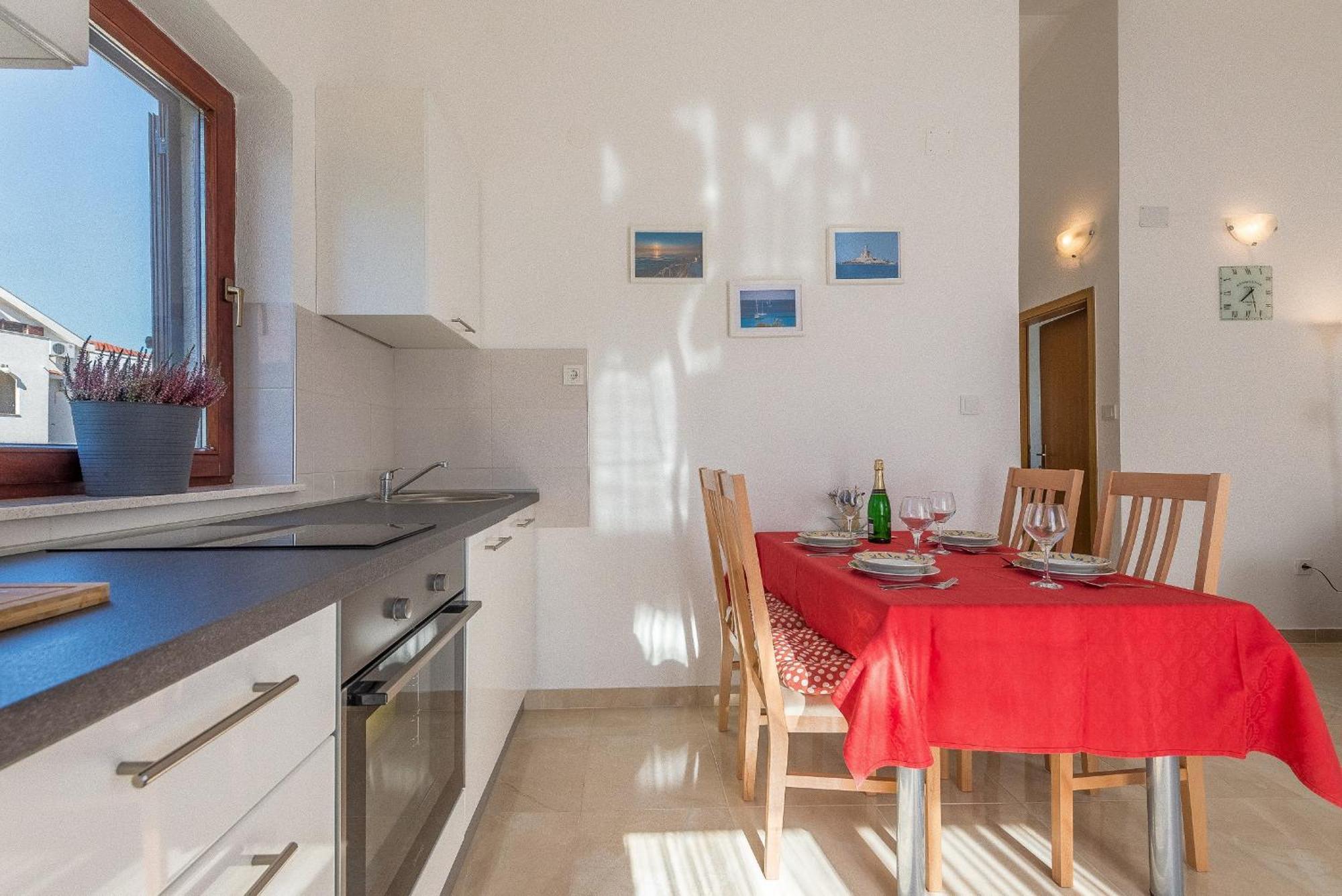 Apartments Pleadin 罗戈兹尼察 外观 照片